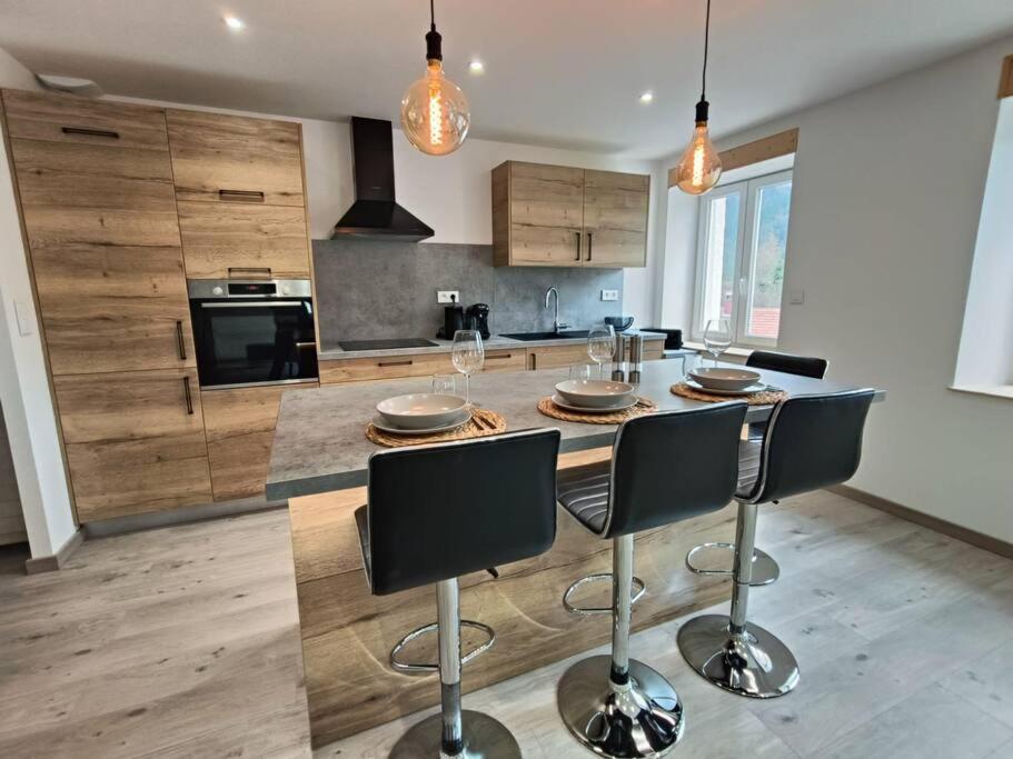 Superbe Appartement Neuf Et Cosy 77 M2 Villers-le-Lac Kültér fotó
